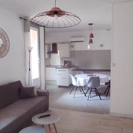 Appartement Avec Terrasse นาร์บอนน์ ภายนอก รูปภาพ
